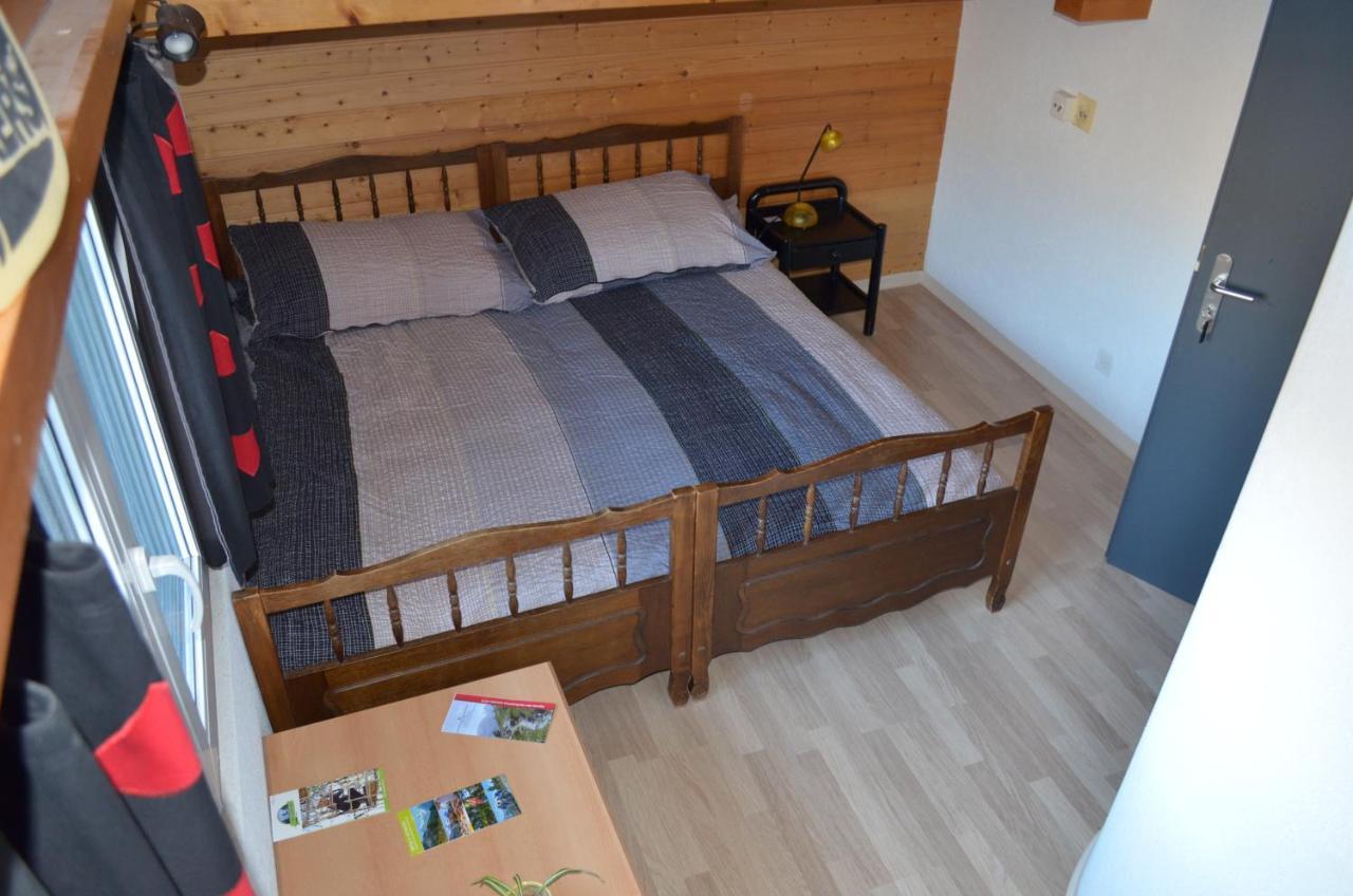 Logement Chez L'Habitant Etage Independant Grône المظهر الخارجي الصورة